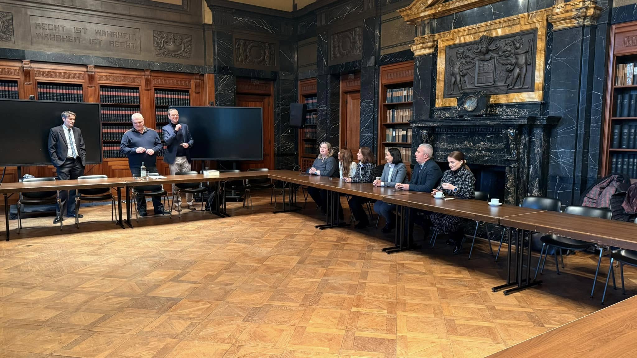 GLIP Members Participate in International Training Visit to Hamburg — Photo 11 / 27