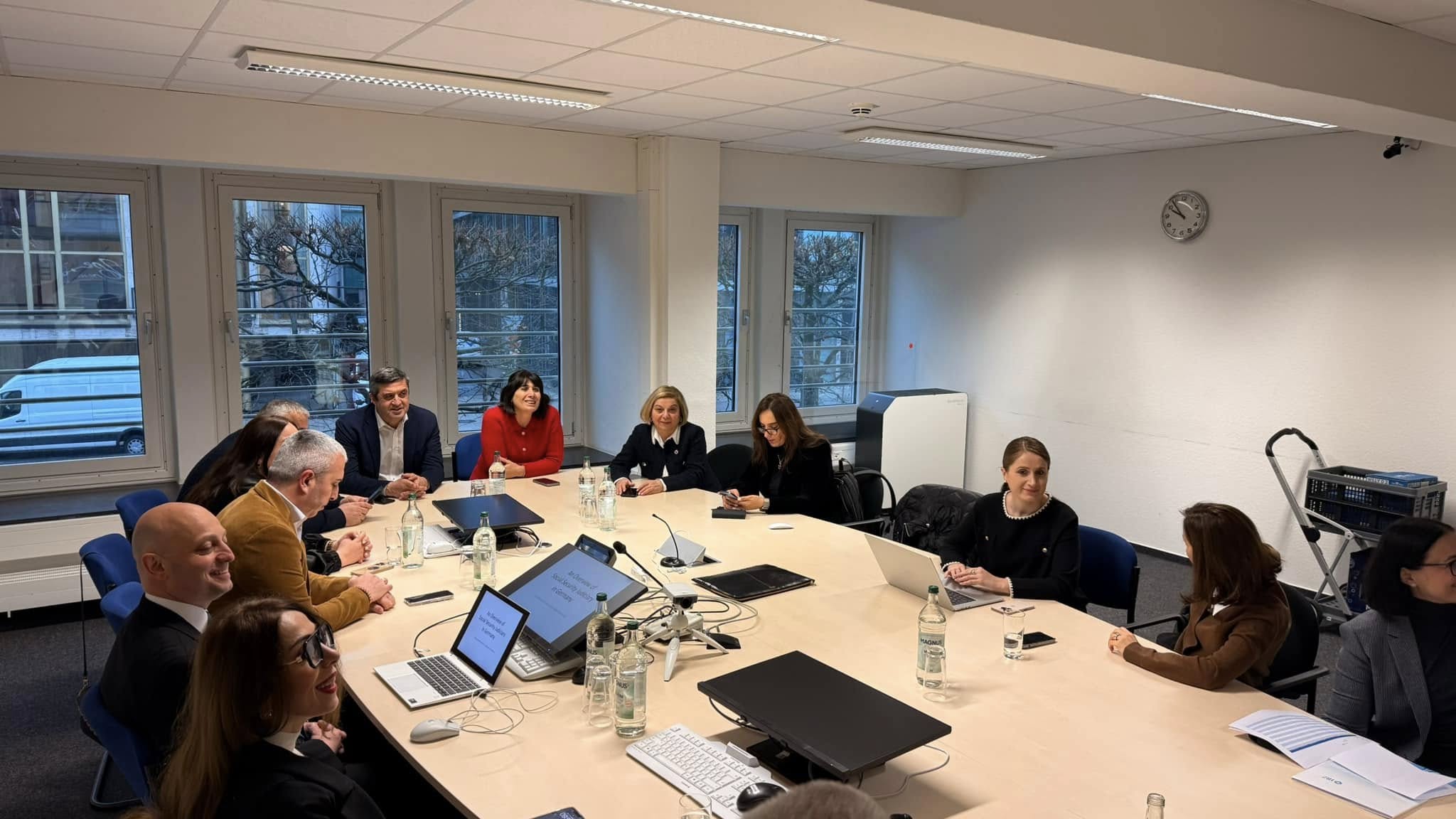 GLIP Members Participate in International Training Visit to Hamburg — Photo 16 / 27