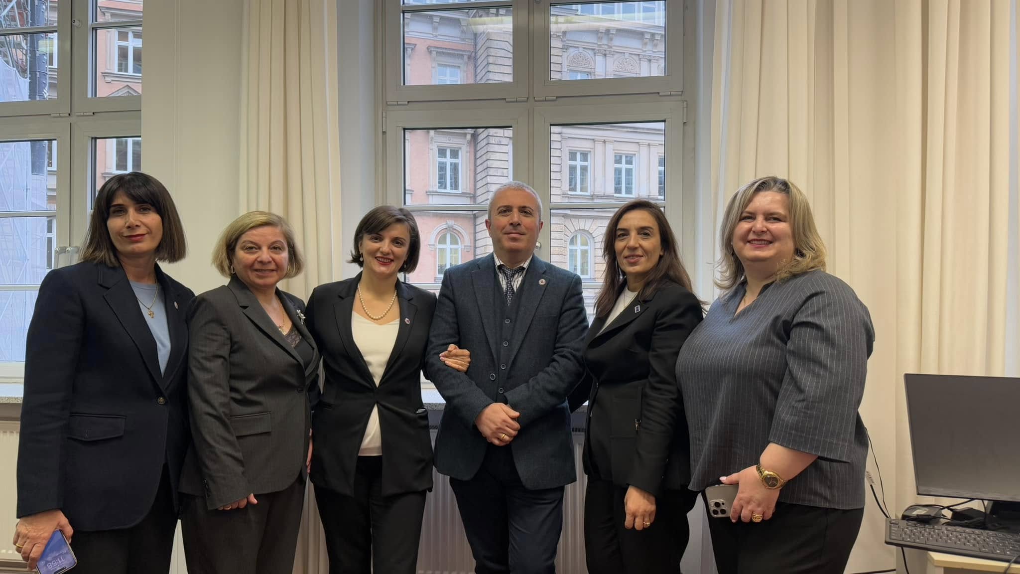 GLIP Members Participate in International Training Visit to Hamburg — Photo 21 / 27